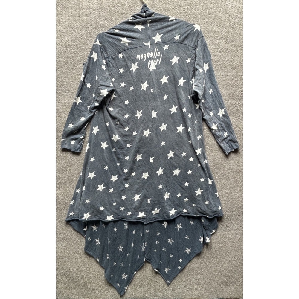 Magnolia Pearl Cardigan Faded Blue Star Print Women One Size Asymmetric *READ* - Picture 4 of 7